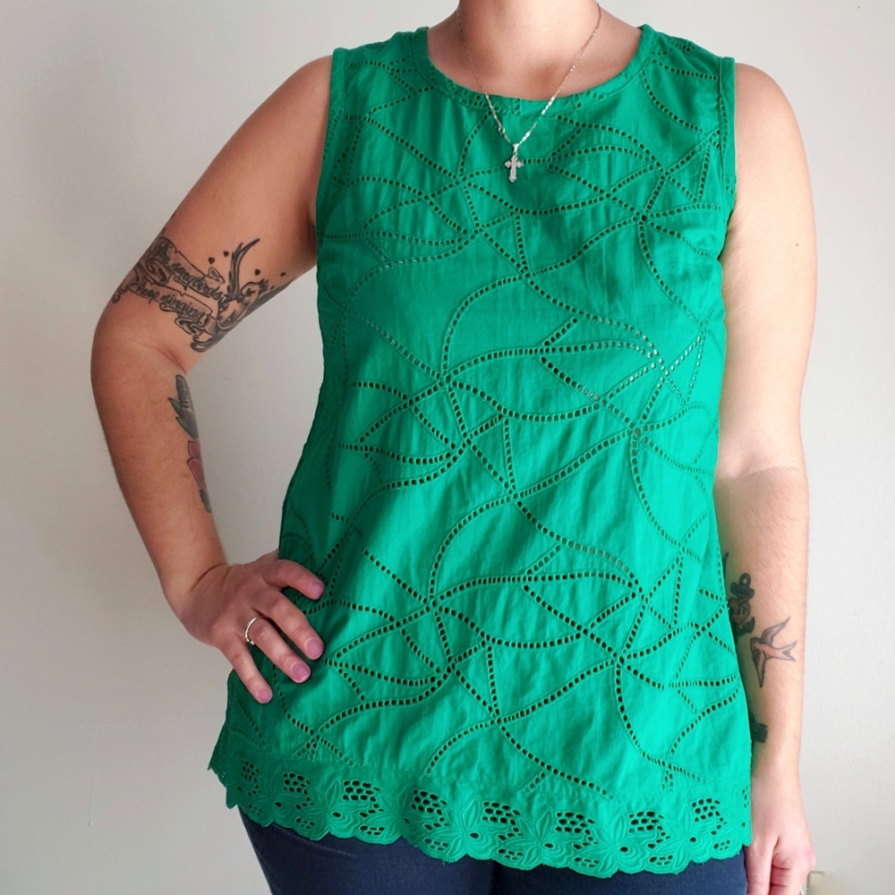 Cabi Gemma green eyelet summer tank top small